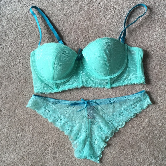Rene Rofe Other - Rene Rofe bra and panty set